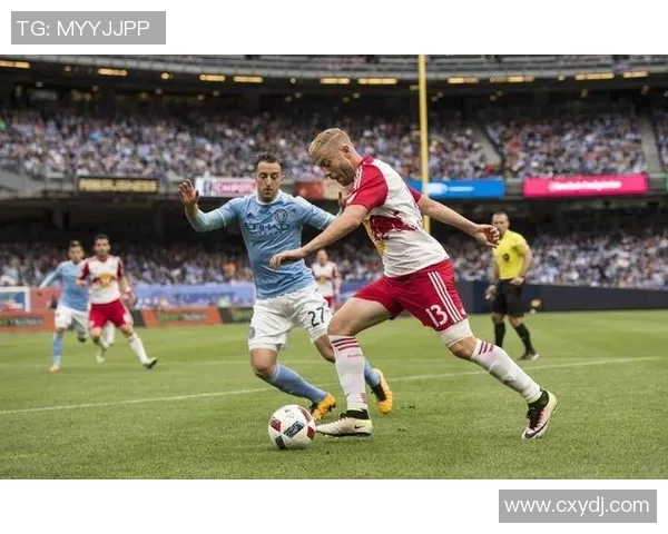 2018年纽约红牛与纽约城激战回顾：一场城市德比的激情对决